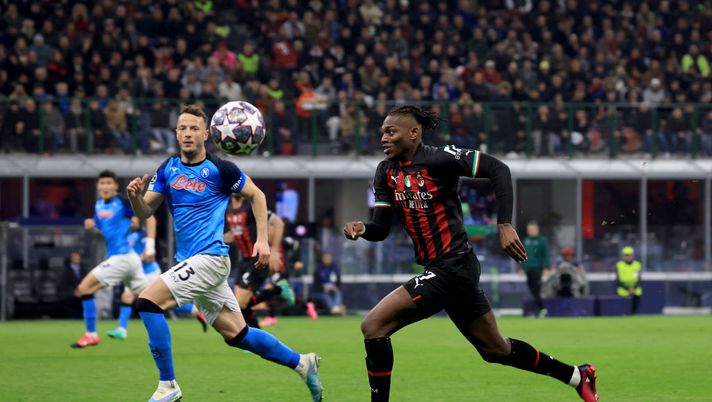 MILAN, ITALY - APRIL 12: Rafael Leao of AC Milan in action during the UEFA Champions League quarterfinal first leg match between AC Milan and SSC Napoli at Giuseppe Meazza Stadium on April 12, 2023 in Milan, Italy. (Photo by Giuseppe Cottini/AC Milan via Getty Images) Monte ingaggi: Leao, Milan verso i 100 milioni - immagine 1