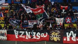 Cosenza, la Curva Nord contesta: tifoseria organizzata contro la dirigenza del club