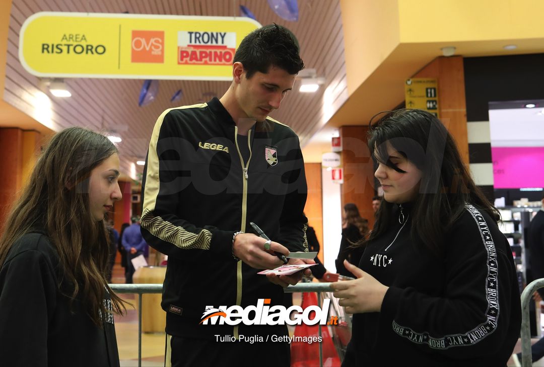  PALERMO, ITALY - MARCH 26: Stefano Moreo, of US Citta' di Palermo, visits Club Store on March 26, 2019 in Palermo, Italy. (Photo by Getty Images/Getty Images) 