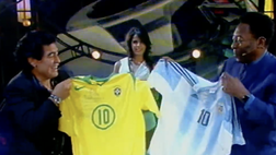 Pelé e Maradona: la sfida palleggi in tv che face impazzire il mondo