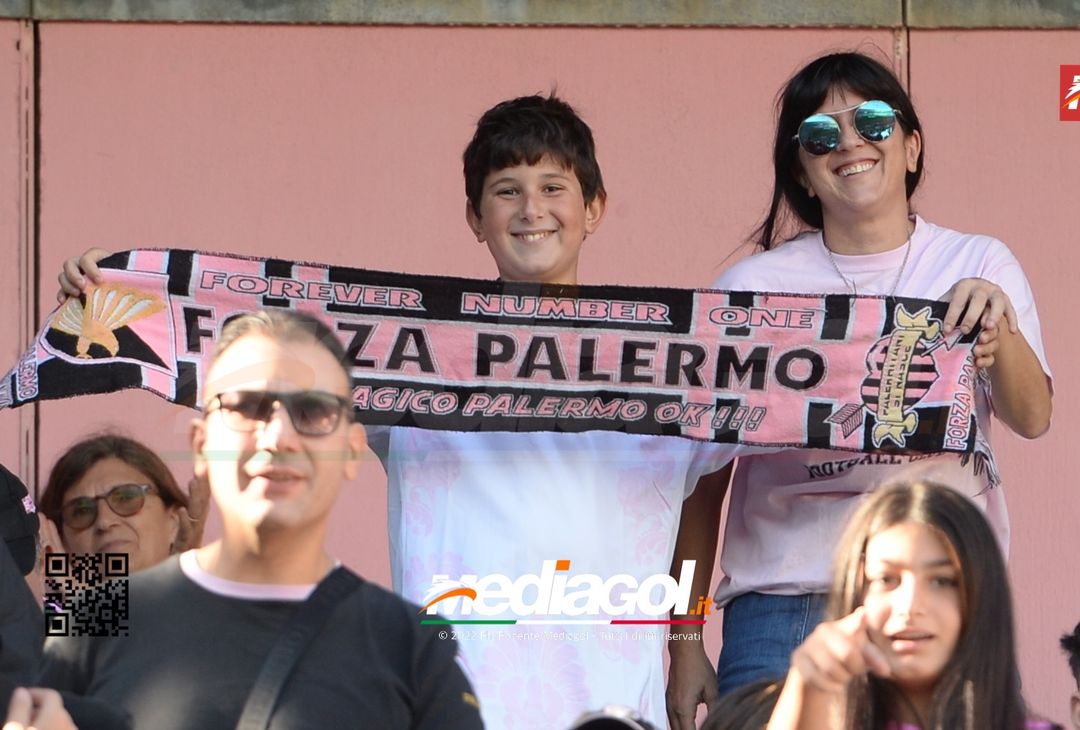 FOTOTIFO Palermo-Cittadella 0-0, i tifosi allo Stadio “Renzo Barbera” (Gallery) - immagine 22