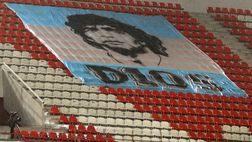 Stadio Maradona, i sacerdoti napoletani non ci stanno: “Al posto di San Paolo il grande Diego che è stato cocainomane…”