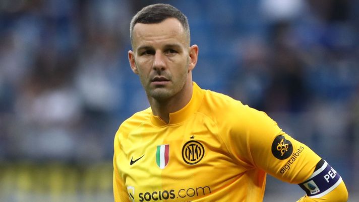 Handanovic si riprende l’Inter: la probabile formazione per il Torino con Barella e de Vrij Handanovic si riprende l’Inter: la probabile formazione per il Torino con Barella e de Vrij - immagine 1