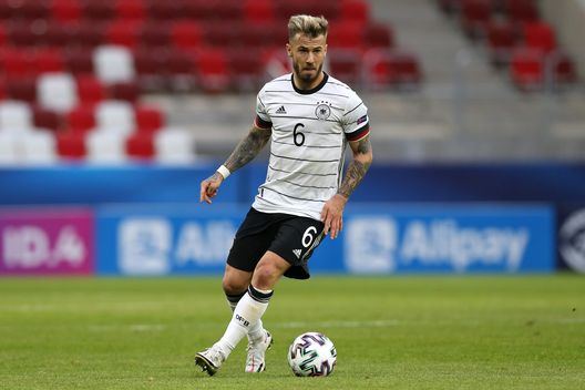 BUDAPEST, HUNGARY - MARCH 30: Niklas Dorsch of Germany runs with the ball during the 2021 UEFA European Under-21 Championship Group A match between Germany and Romania at Bozsik Stadion on March 30, 2021 in Budapest, Hungary. Sporting stadiums around Hungary remain under strict restrictions due to the Coronavirus Pandemic as Government social distancing laws prohibit fans inside venues resulting in games being played behind closed doors. (Photo by David Balogh/Getty Images) 