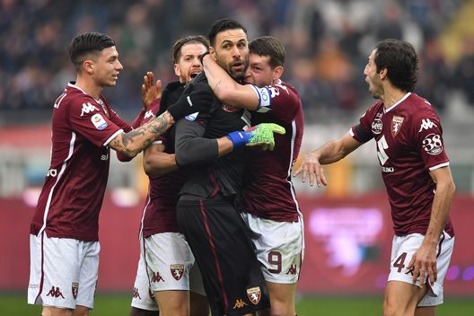  TURIN, ITALY - FEBRUARY 10: Salvatore Sirigu of Torino FC blocks the penalty during the Serie A match between Torino FC and Udinese at Stadio Olimpico di Torino on February 10, 2019 in Turin, Italy. (Photo by Valerio Pennicino/Getty Images) 