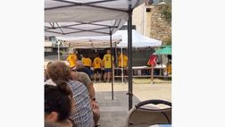 VIDEO/ Borja Valero, domenica in amicizia alla sagra del fritto misto