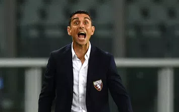  TURIN, ITALY - JULY 08: Torino FC head coach Moreno Longo reacts during the Serie A match between Torino FC and Brescia Calcio at Stadio Olimpico di Torino on July 8, 2020 in Turin, Italy. (Photo by Valerio Pennicino/Getty Images)
