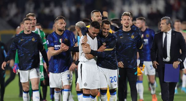 Getty Images Spezia Inter Calhanoglu