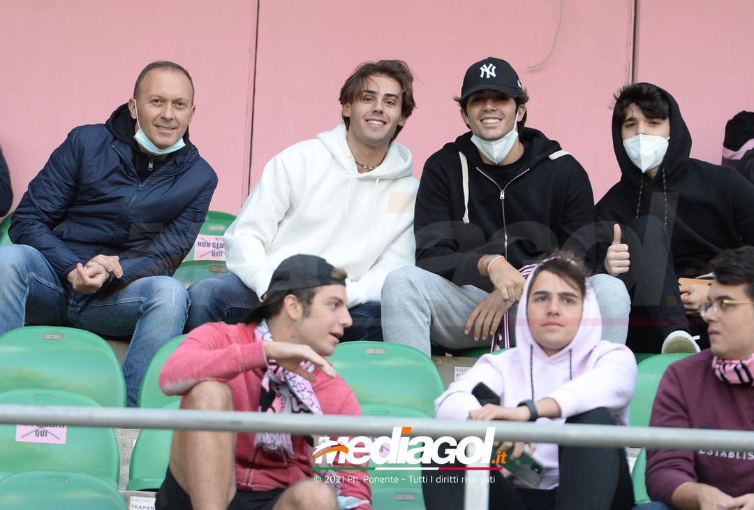 FOTO, i tifosi allo stadio per Palermo – Foggia 3-0 (Gallery) - immagine 52