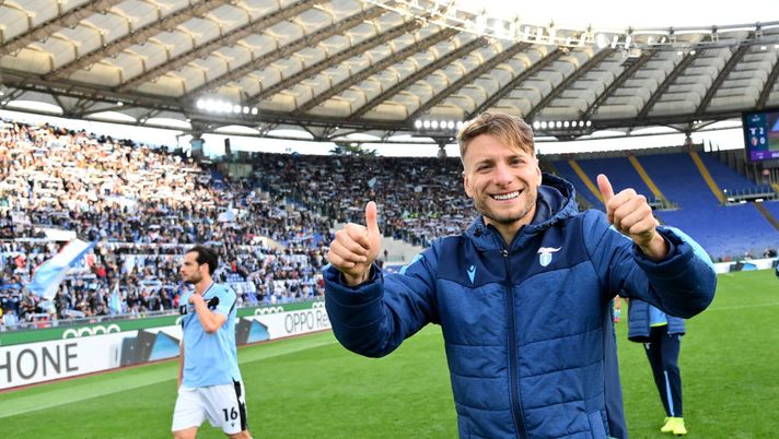 ROME, ITALY - FEBRUARY 29: Ciro Immobile of SS Lazio celebrates a winnig game after the Serie A match between SS Lazio and Bologna FC at Stadio Olimpico on February 29, 2020 in Rome, Italy. (Photo by Marco Rosi/Getty Images) ROME, ITALY - FEBRUARY 29: Ciro Immobile of SS Lazio celebrates a winnig game after the Serie A match between SS Lazio and Bologna FC at Stadio Olimpico on February 29, 2020 in Rome, Italy. (Photo by Marco Rosi/Getty Images)