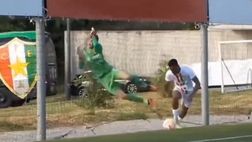 Portogallo, Under 23: solo giallo per aver scagliato il portiere avversario contro la rete…di recinzione!