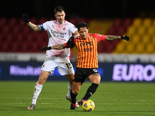 Gianluca Lapadula, ex rossonero che sta trascinando il Perù in Copa America Gianluca Lapadula, ex rossonero che sta trascinando il Perù in Copa America