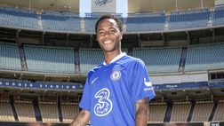 Sterling sfugge al “tranello” del tifoso: niente firma sulla maglia del City…