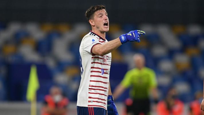 NAPLES, ITALY - SEPTEMBER 26: Alessio Cragno of Cagliari Calcio during the Serie A match between SSC Napoli and Cagliari Calcio at Stadio Diego Armando Maradona on September 26, 2021 in Naples, Italy. (Photo by Francesco Pecoraro/Getty Images) Gazzetta: “Cragno non andrà in Serie B con il Cagliari, il Monza è l’ipotesi più concreta” - immagine 1
