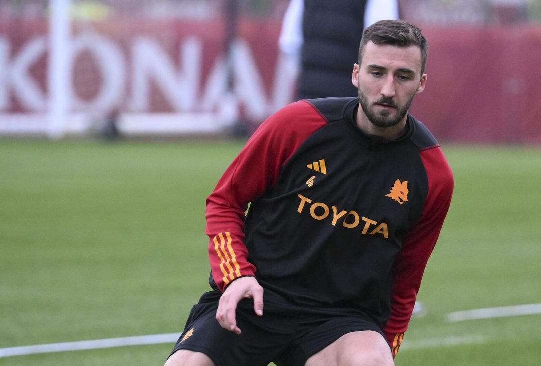 Roma, la ripresa degli allenamenti in vista della Juventus – FOTO GALLERY - immagine 13