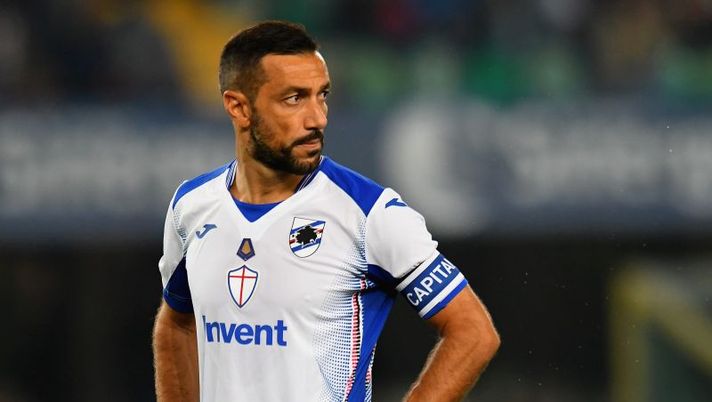 VERONA, ITALY - OCTOBER 05: Fabio Quagliarella of UC Sampdoria looks on during the Serie A match between Hellas Verona and UC Sampdoria at Stadio Marcantonio Bentegodi on October 5, 2019 in Verona, Italy. (Photo by Alessandro Sabattini/Getty Images) Cagliari-Samp, le probabili formazioni: dubbi e scelte, da Quagliarella a Nandez - immagine 1