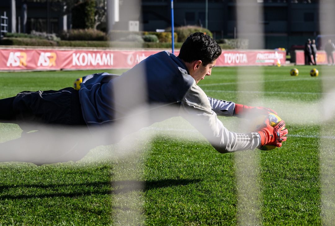 Roma, l’ultimo allenamento prima della partenza per Riyad – FOTOGALLERY - immagine 16