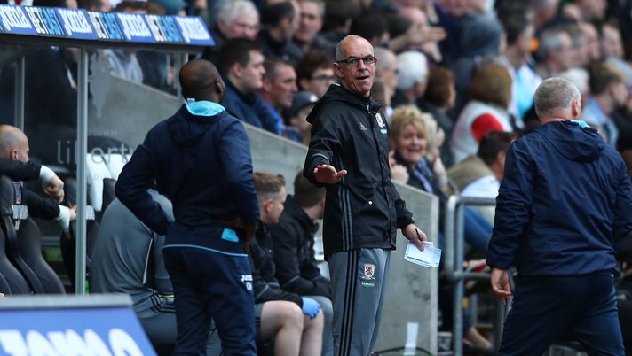 SWANSEA, WALES - APRIL 02: Claude Makelele, first team coach at Swansea City (L) and Joe Jordan, assistant manager of Middlesbrough (R) exchange words on the side lines during the Premier League match between Swansea City and Middlesbrough at the Liberty Stadium on April 2, 2017 in Swansea, Wales. (Photo by Michael Steele/Getty Images) SWANSEA, WALES - APRIL 02: Claude Makelele, first team coach at Swansea City (L) and Joe Jordan, assistant manager of Middlesbrough (R) exchange words on the side lines during the Premier League match between Swansea City and Middlesbrough at the Liberty Stadium on April 2, 2017 in Swansea, Wales. (Photo by Michael Steele/Getty Images)