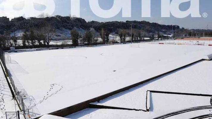 Luis Enrique passa la notte a Trigoria, Marquinho arriva e trova la neve - immagine 1