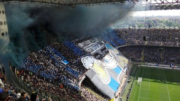  La coreografia dell'Inter (Pianetamilan.it) 