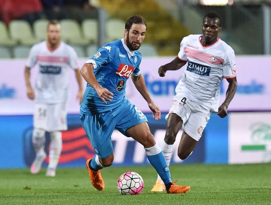  Higuain sfida il Carpi 