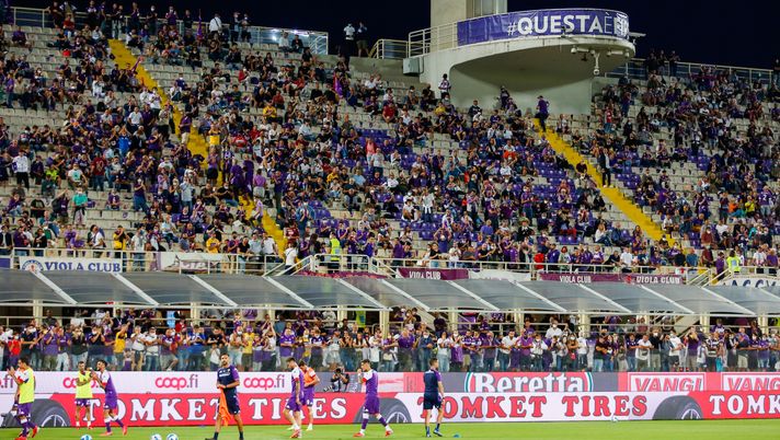 GERMOGLI PH: 28 AGOSTO 2021 FIRENZE STADIO ARTEMIO FRANCHI SERIE A FIORENTINA VS TORINO NELLA FOTO TIFOSI Profumo di alta classifica, col Napoli sarà un Franchi da tutto esaurito - immagine 1