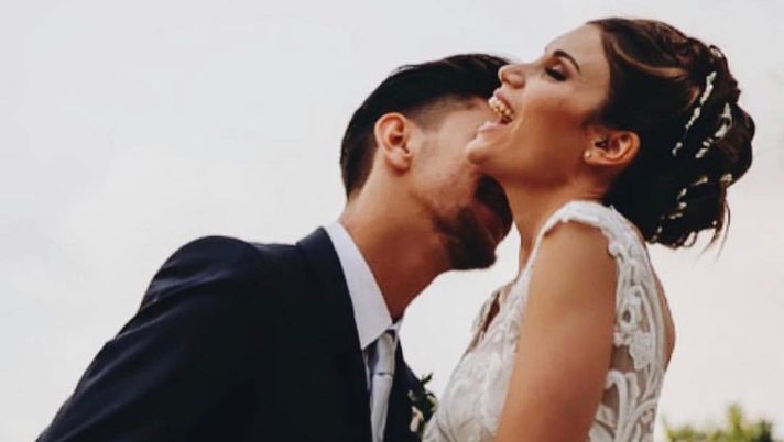 Fiocco rosa in casa Roma, Pellegrini diventerà papà: l&#8217;annuncio della moglie sui social 