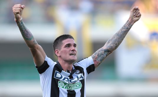 VERONA, ITALY - SEPTEMBER 23: Rodrigo De Paul of Udinese Calcio celebrates after scoring the opening goal during the serie A match between Chievo Verona and Udinese at Stadio Marc'Antonio Bentegodi on September 23, 2018 in Verona, Italy. (Photo by Emilio Andreoli/Getty Images) VERONA, ITALY - SEPTEMBER 23: Rodrigo De Paul of Udinese Calcio celebrates after scoring the opening goal during the serie A match between Chievo Verona and Udinese at Stadio Marc'Antonio Bentegodi on September 23, 2018 in Verona, Italy. (Photo by Emilio Andreoli/Getty Images)