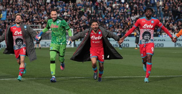 Mertens (Photo by Emilio Andreoli/Getty Images) insigne napoli
