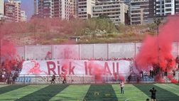 Libano, segna il gol della vita e vuole esultare con i tifosi: bloccato dalla security!