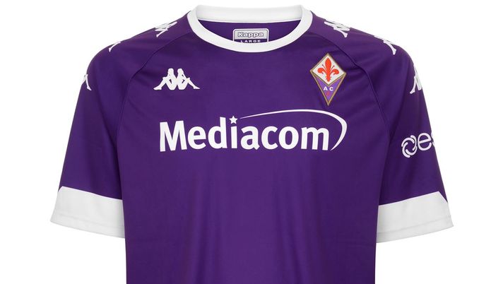 Nuova maglia in stile vintage, c&#8217;è ancora da attendere qualche settimana 