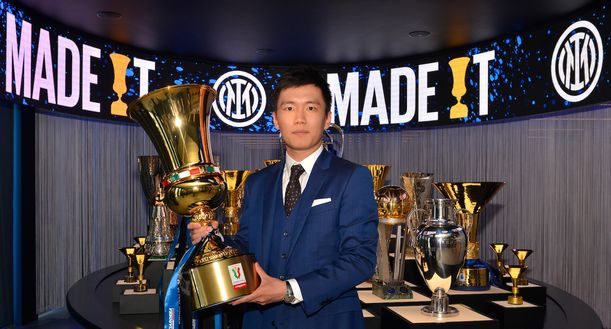 Getty Images ESCLUSIVA Bonolis: “Inter, non credo Zhang mollerà. Milan fortunato: nei derby…”- immagine 2