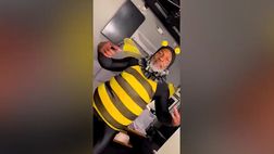 VIDEO / Mike Tyson, balletto vestito da ape: “I’m feeling beautiful”