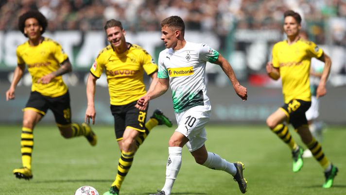 Borussia Dortmund, ufficiale l’acquisto di Thorgan Hazard: per il belga contratto quinquennale Borussia Dortmund, ufficiale l’acquisto di Thorgan Hazard: per il belga contratto quinquennale