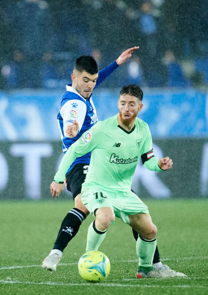 (Photo by Juan Manuel Serrano Arce/Getty Images) Derby basco, primo non farsi male: l’Alaves si tiene stretto il punto e accoglie Escalante- immagine 2