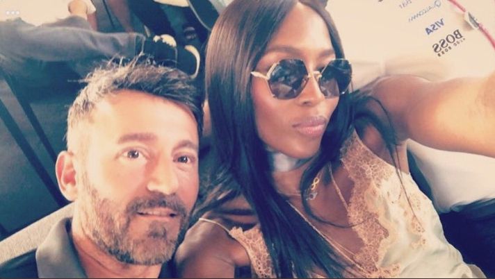 Max Biaggi, ritorno di fiamma con Naomi Campbell? “Bello rivederti, la prossima volta…” Max Biaggi, ritorno di fiamma con Naomi Campbell? “Bello rivederti, la prossima volta…”
