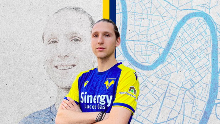 Hellas Verona FC  Ufficiale, Retsos al Verona - immagine 1