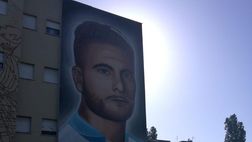 Lazio, già sfregiato il murales di Immobile a Ponte di Nona – FOTO