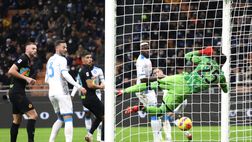 Inter-Napoli, moviola CdS: “Valeri benedice la tecnologia, sbaglia sul recupero”