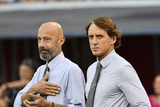 (Getty Images) Gravina, lettera a cuore aperto a Vialli: “In fondo è solo una questione di abbracci”- immagine 2