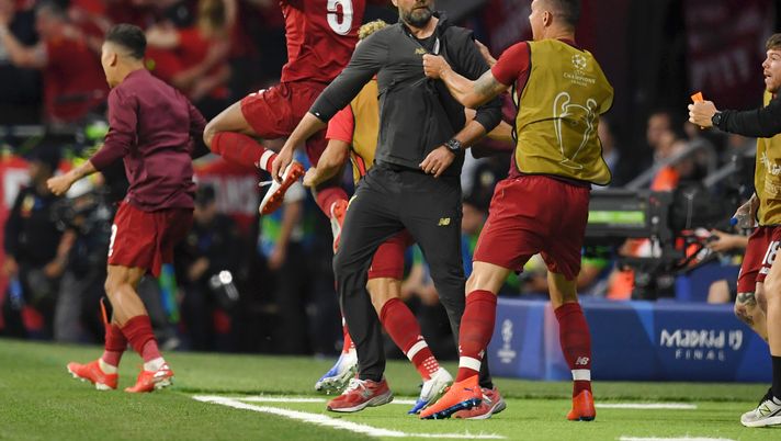 MADRID, SPAIN - JUNE 01: The Liverpool bench (including manager Jurgen Klopp) celebrate the second goal scored by Divock Origi (not pictured) during the UEFA Champions League Final between Tottenham Hotspur and Liverpool at Estadio Wanda Metropolitano on June 01, 2019 in Madrid, Spain. (Photo by Matthias Hangst/Getty Images) MADRID, SPAIN - JUNE 01: The Liverpool bench (including manager Jurgen Klopp) celebrate the second goal scored by Divock Origi (not pictured) during the UEFA Champions League Final between Tottenham Hotspur and Liverpool at Estadio Wanda Metropolitano on June 01, 2019 in Madrid, Spain. (Photo by Matthias Hangst/Getty Images)