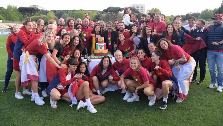 Roma femminile, il giorno dello scudetto: arrivano i complimenti di Totti - immagine 1