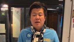 Di Coprio prende in giro la Juve con una sciarpa speciale: “Ecco il mio messaggio”