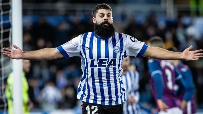 Derby basco, gode l’Alaves: il “bufalo” Villalibre arriva, si alza dalla panchina e fa doppietta… Derby basco, gode l’Alaves: il “bufalo” Villalibre arriva, si alza dalla panchina e fa doppietta… - immagine 1