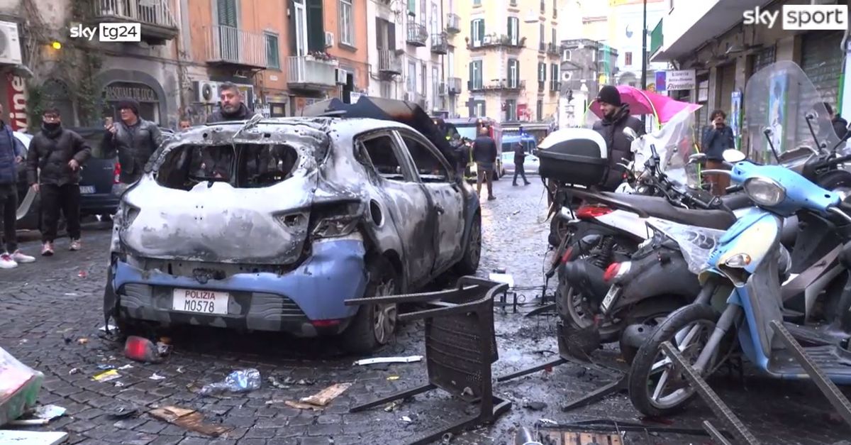 Video Sky Scontri Napoli Arresti E Polemiche Sullordine Pubblico