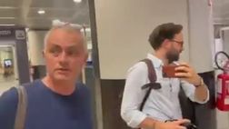 Mourinho torna a Roma: “Carico? Parliamo il 13 agosto…” | VIDEO