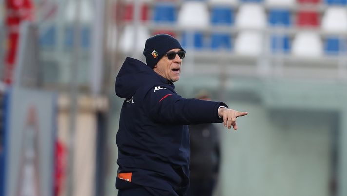 CROTONE, ITALY - JANUARY 31:  Head coach of Genoa Davide Ballardini gestures during the Serie A match between FC Crotone  and Genoa CFC at Stadio Comunale Ezio Scida on January 31, 2021 in Crotone, Italy. (Photo by Maurizio Lagana/Getty Images) 