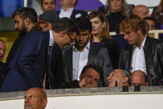 GERMOGLI PH: 10 OTTOBRE 2022 FIRENZE STADIO ARTEMIO FRANCHI CAMPIONATO SERIE A TIM FIORENTINA VS LAZIO NELLA FOTO MATTEO RENZI COMMISSO E NARDELLA Franchi, la Fiorentina rimane a Firenze? Spuntano due opzioni- immagine 2