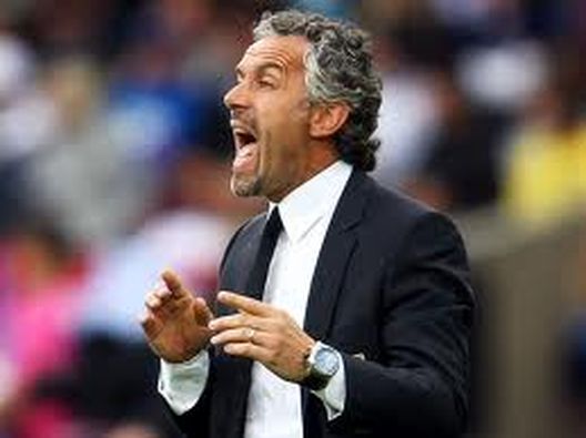 Roberto Donadoni (fonte foto: napolicalciolive.com) Roberto Donadoni (fonte foto: napolicalciolive.com)