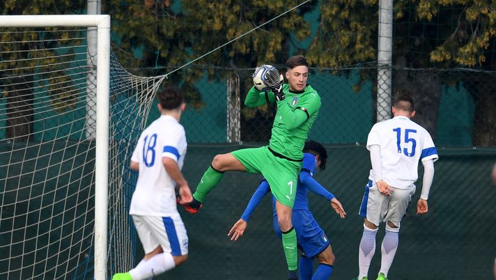 Italia U20, Plizzari: &#8220;Vogliamo la finale, contro l&#8217;Ucraina daremo tutto. Rigori parati? Ho studiato i tiratori&#8221; 